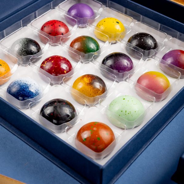 Bonbon & Praline Gift Box 16pcs